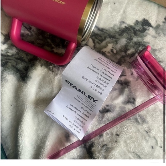 Starbucks X Stanley Holiday Christmas Edition 40FL OZ Quencher Rare - Picture 9 of 11